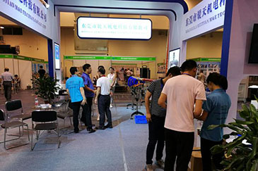 東莞市銳天機(jī)電科技有限公司攜旗下品牌雷茨（RAETTS）參加2017中國(guó)（北方）食品加工科技和（青島）制藥化工科技展覽會(huì)。